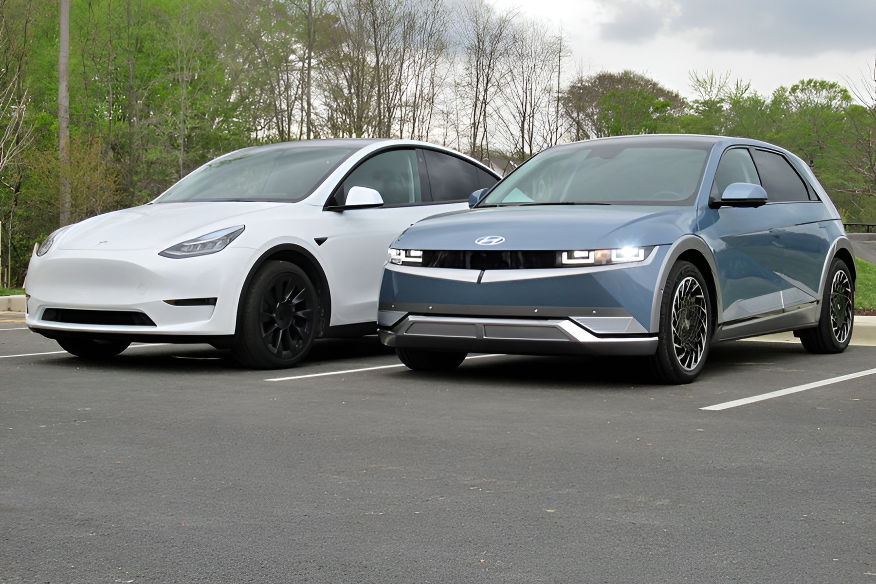 Hyundai Ioniq 5 vs Tesla Model Y: Range, Charging Curve, Warranty, Real Costs