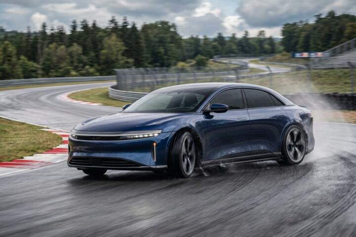 Lucid Air Sapphire: How Three Motors Redefine Torque Vectoring