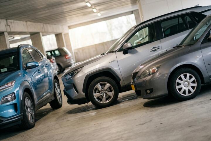 EV vs Hybrid vs ICE: Total Cost Over 7 Years