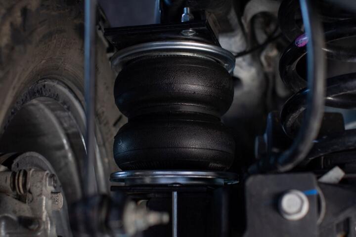 Air Suspension vs Magnetic Ride Control: Which Offers Better Handling?