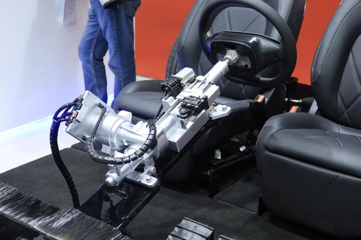 Steer-by-Wire vs Traditional Steering: Feedback, Precision, and Safety