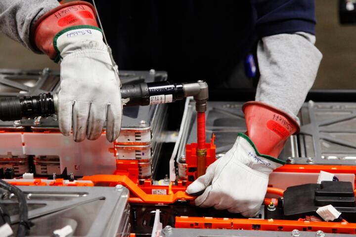 How New Battery Chemistries Affect Range