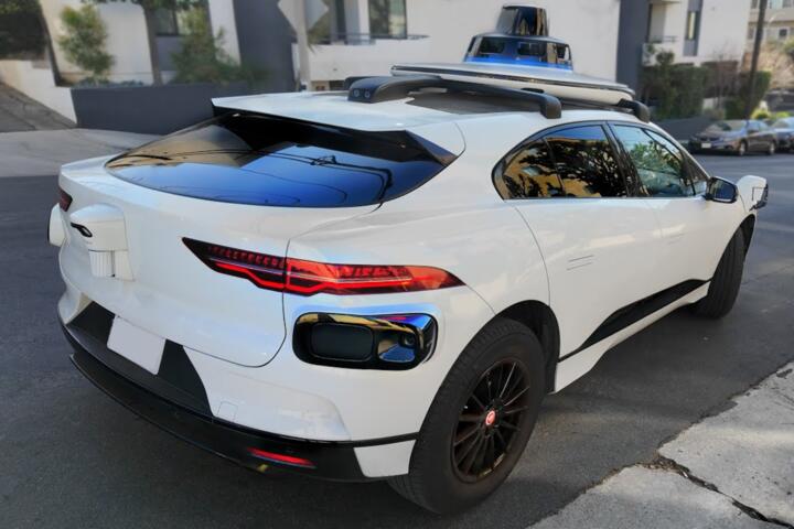 Tesla FSD v13 vs Waymo: Vision vs Lidar Tech