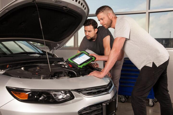 OBD-II Diagnostic Scanners: Professional Grade Tools for Home Use
